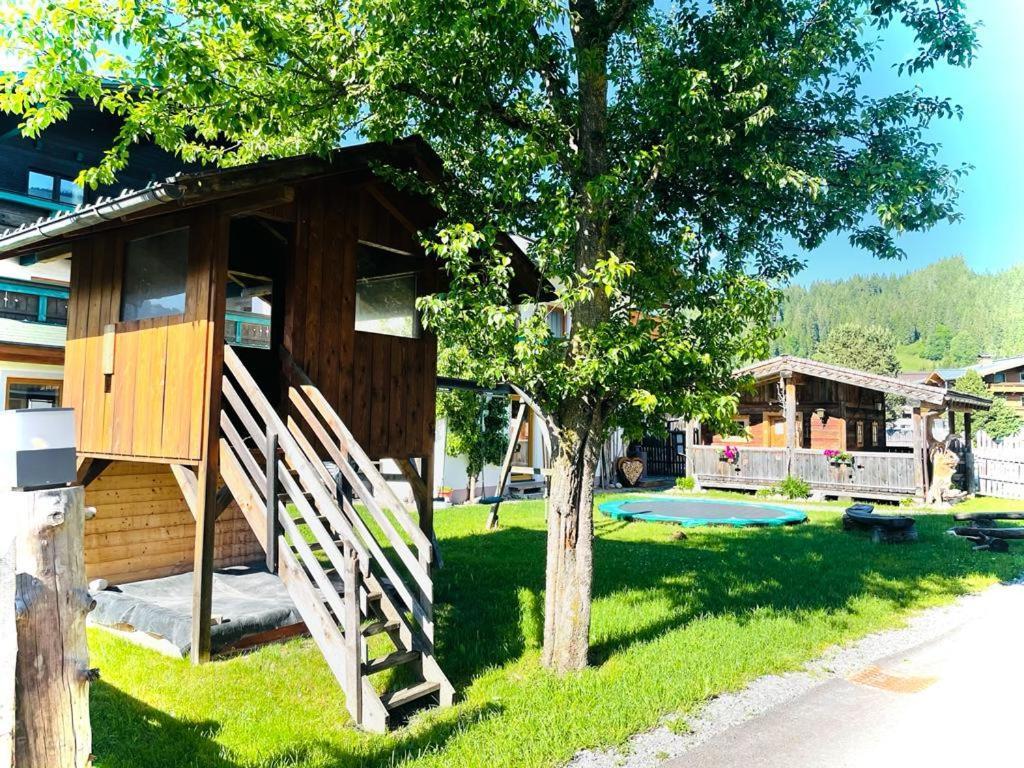 Sieglhub Chalets - Appartements - Hotel Flachau Exteriör bild