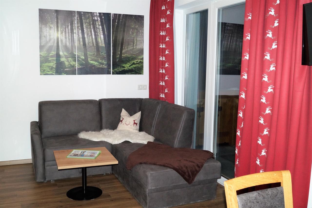 Sieglhub Chalets - Appartements - Hotel Flachau Exteriör bild