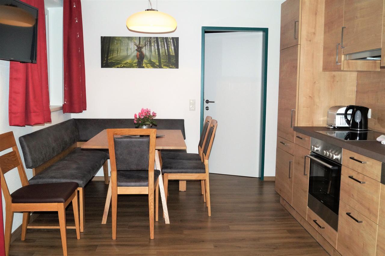 Sieglhub Chalets - Appartements - Hotel Flachau Exteriör bild