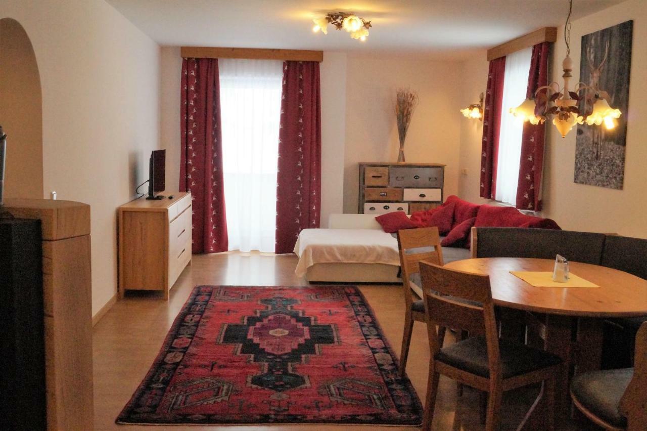Sieglhub Chalets - Appartements - Hotel Flachau Exteriör bild